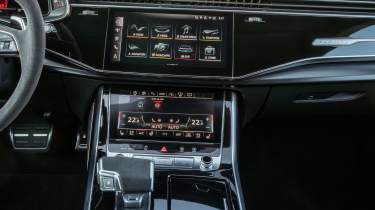 Audi RS Q8 - interior