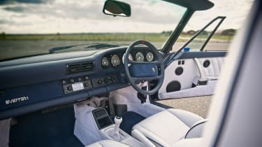 Everrati 911 Convertible - interior