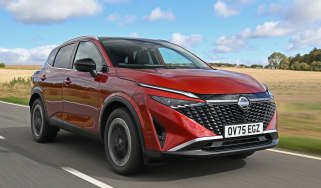 Nissan Qashqai e-Power - front tracking 