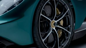 Aston Martin Valhalla - wheel