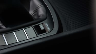 Hyundai Kona Advance 1.0 petrol - interior detail