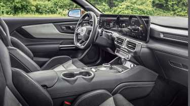 Ford Mustang GTD - dash