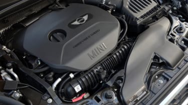 MINI Cooper S 2014 - engine