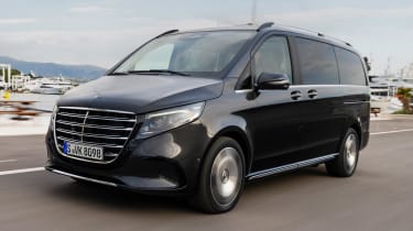 Mercedes V-Class - front action