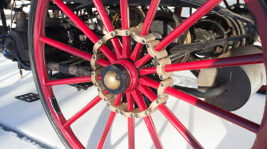 Armstrong Hybrid - wheel