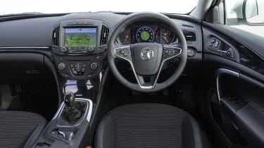 Vauxhall Insignia Country Tourer front interior