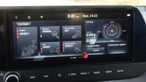 Hyundai i20 N - infotainment