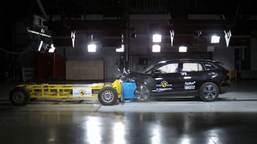 Испытание Skoda Enyaq Euro NCAP на лобовой удар