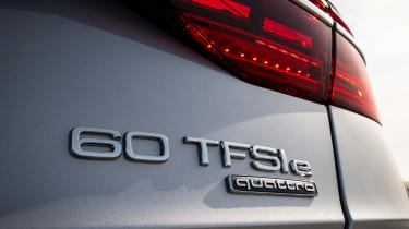 Audi A8 60 TFSI e - rear badge