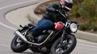 Triumph Street Twin review - left hand turn
