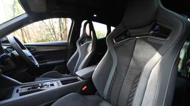 Cupra Formentor e-Hybrid - front seats