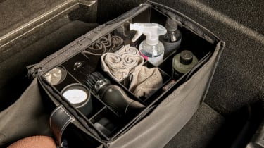Alfa Romeo Tonale Edzione Bambini - boot storage box