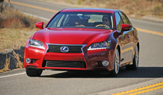 Lexus GS 450h front cornering