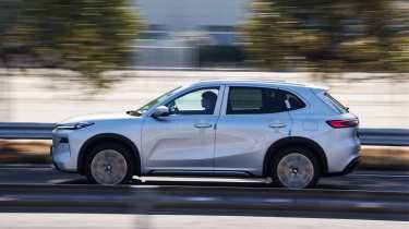 Geely Starray EM-i - side