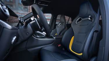 Mercedes-AMG GLC 53 - front seats