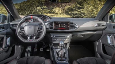 Peugeot 308 GTi interior