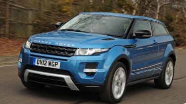 Range Rover Evoque Coupe front tracking