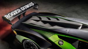 Lamborghini%20SCV12%20hypercar-10.jpg
