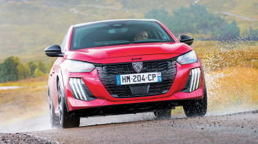 Peugeot E-208 GTi - tracking