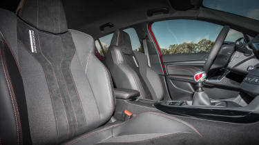 Peugeot 308 GTi seats