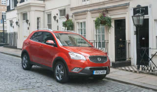SsangYong Korando LE front static 2