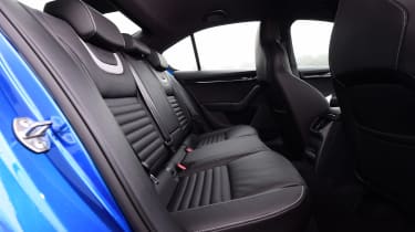 Skoda Octavia vRS - rear seats