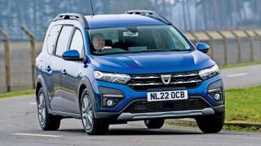 Used Dacia Jogger - front cornering