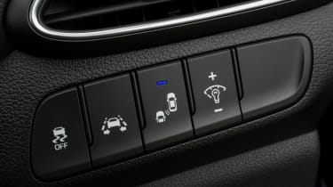 Hyundai i30 Tourer - buttons