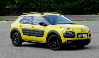 Used Citroen C4 Cactus - front