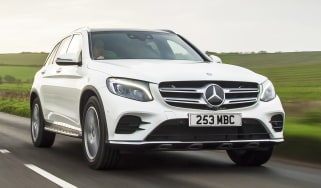 Mercedes GLC 250d front tracking cropped