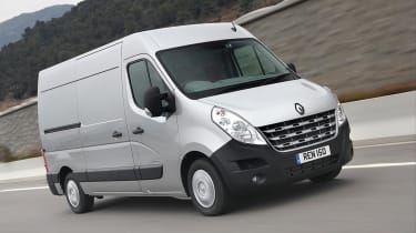 Renault Master front