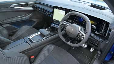 Renault Rafale - interior