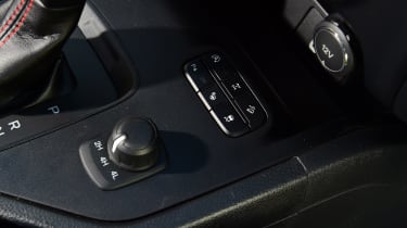 Ford Ranger Thunder - drive select