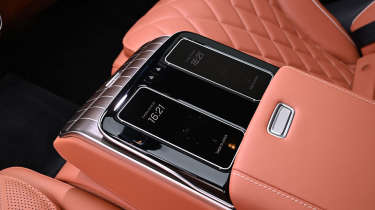 Mercedes S-Class - rear detail