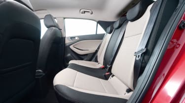 Hyundai i20 - rear seats