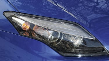 Renault Laguna headlights