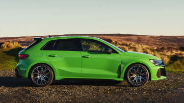 Audi RS 3 Sportback - side static