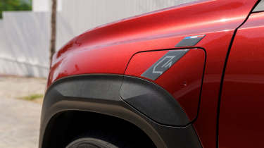 Renault 4 Plein Sud - charging flap