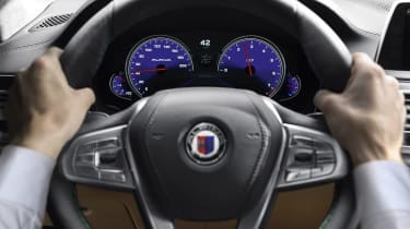 Alpina B7 2016 dash