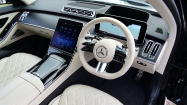 Audi A8 vs Mercedes S Class - Mercedes interior