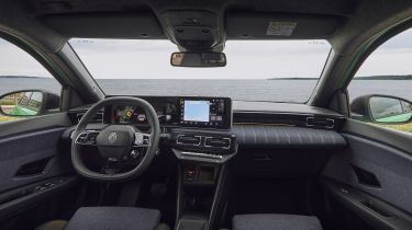 Renault 5 - interior 