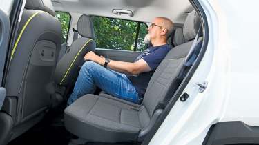Hyundai Inster - rear seats
