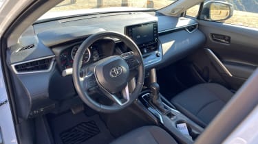 Toyota Corolla Cross - dash