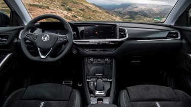 Vauxhall Grandland GSe - interior