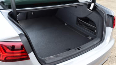 Audi A6 2016 - boot space
