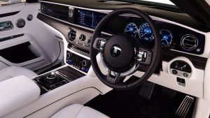 Rolls-Royce%20Ghost%202020%20-5.jpg