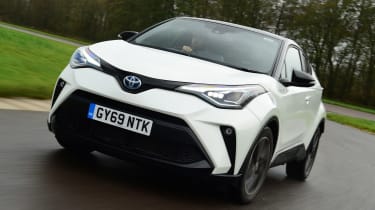 Toyota C-HR - front action