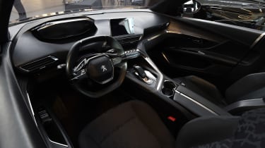 From MPV to SUV: designing the new Peugeot 3008 - pictures 