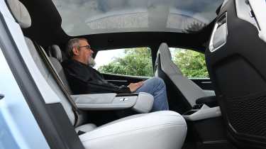 Polestar 4 - rear seats
