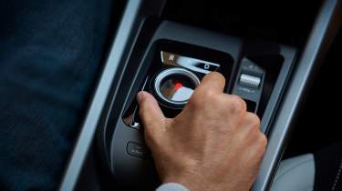 Alfa Romeo Tonale - controls